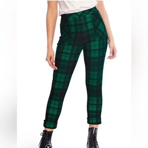 Blackmilk NWT Green Plaid Tartan Pine Cuffed Pant